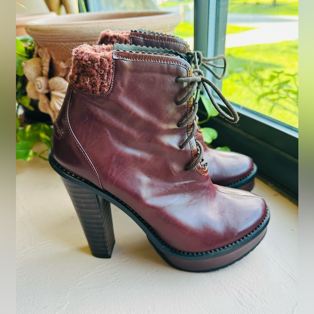 Opening Ceremony Victorian Laetitia 2 Lace Up Lug Boot Wine Retro Color SZ 38/US